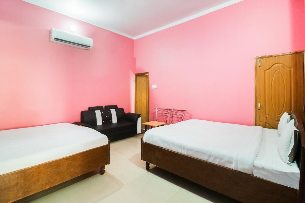 Spot On 61434 Sabri Barkat Hotel Roorkee Buitenkant foto