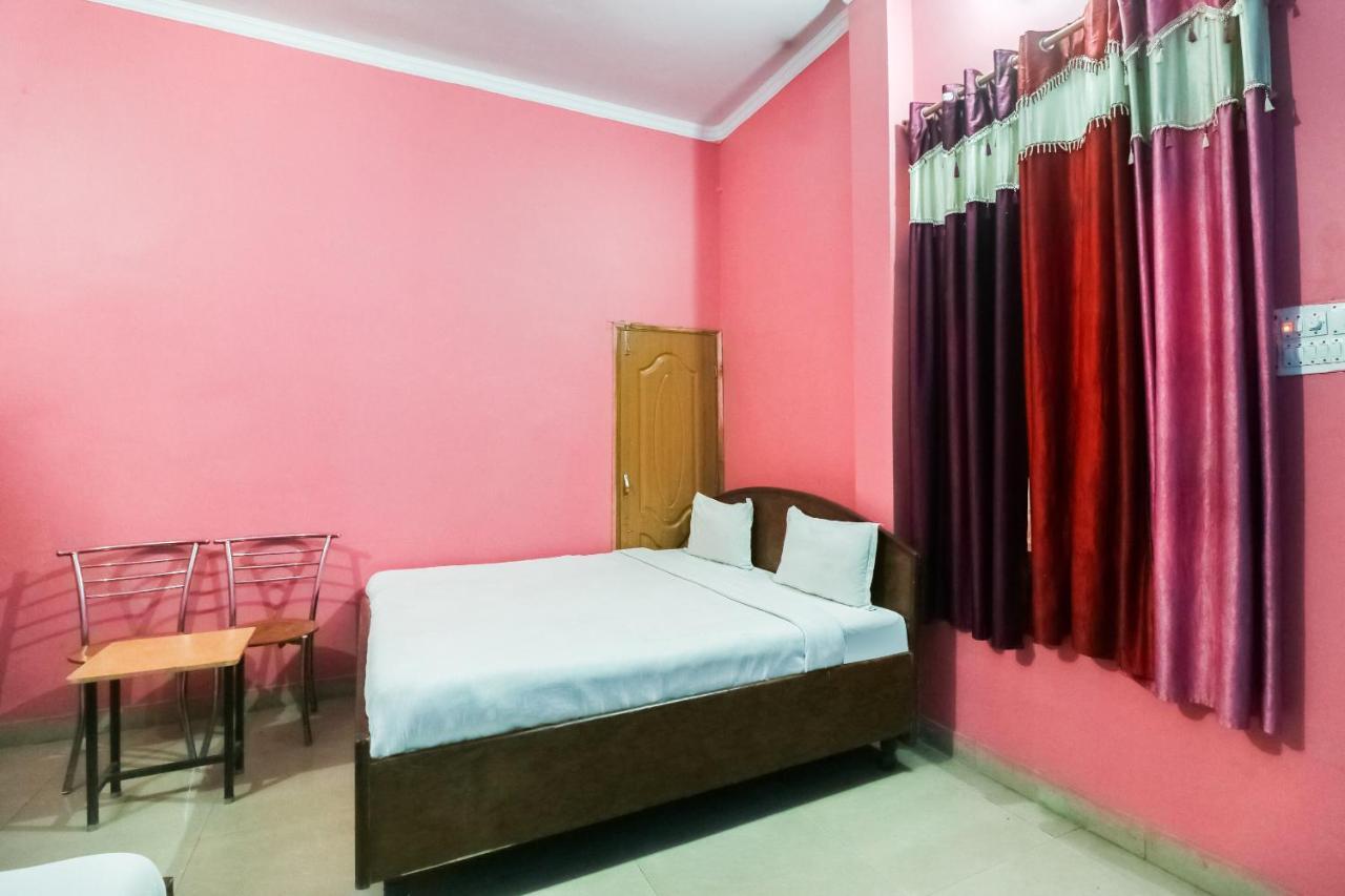 Spot On 61434 Sabri Barkat Hotel Roorkee Buitenkant foto
